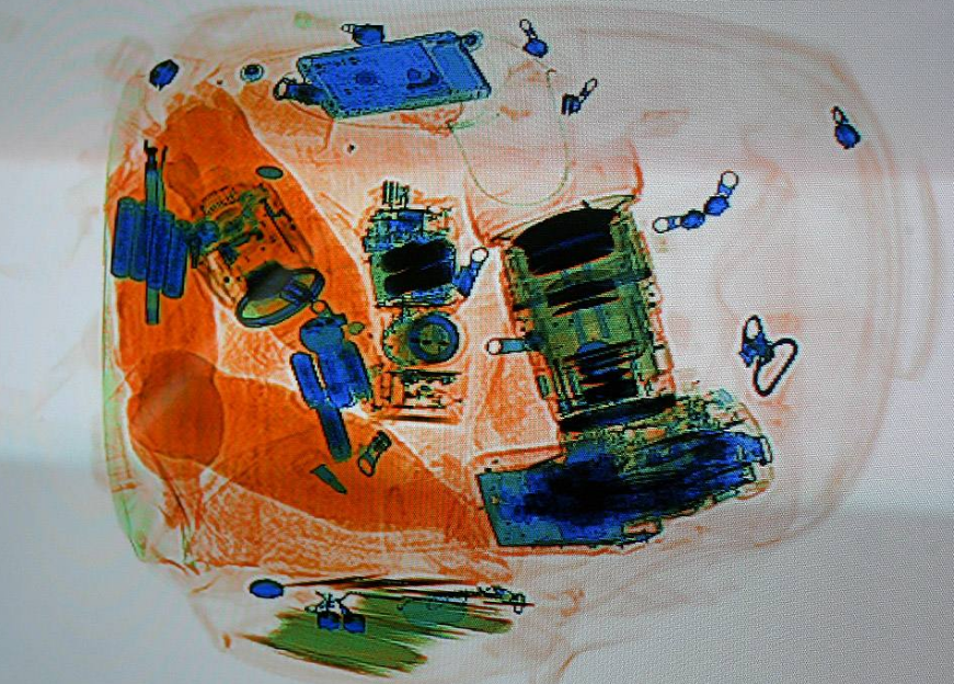 双源双视角安检机和传统安检机的区别