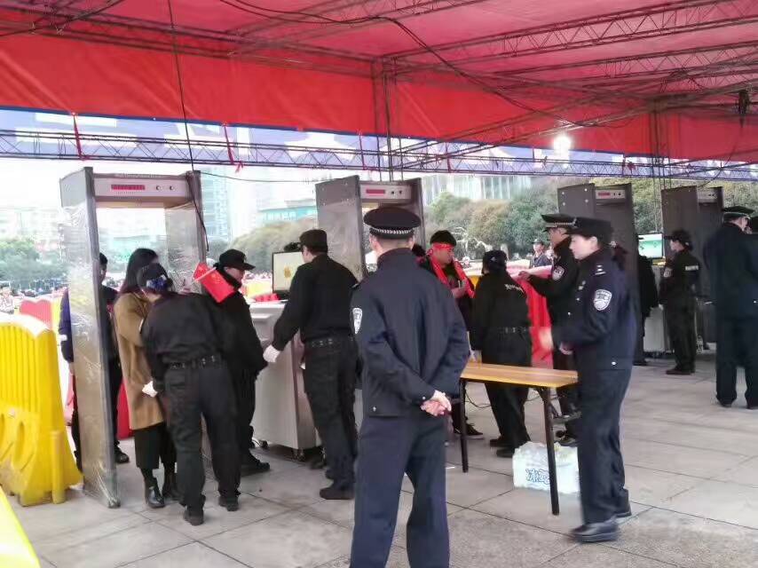 金属安检门在工厂应用中的几点注意事项